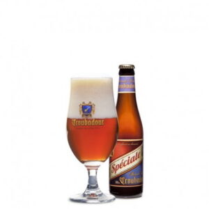 Speciaalbier Troubadour Speciale met ingeschonken Troubadour bierglas