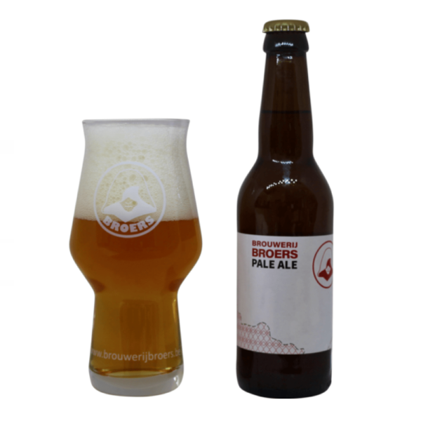 Speciaalbier Broers Pale Ale met ingeschonken bierglas