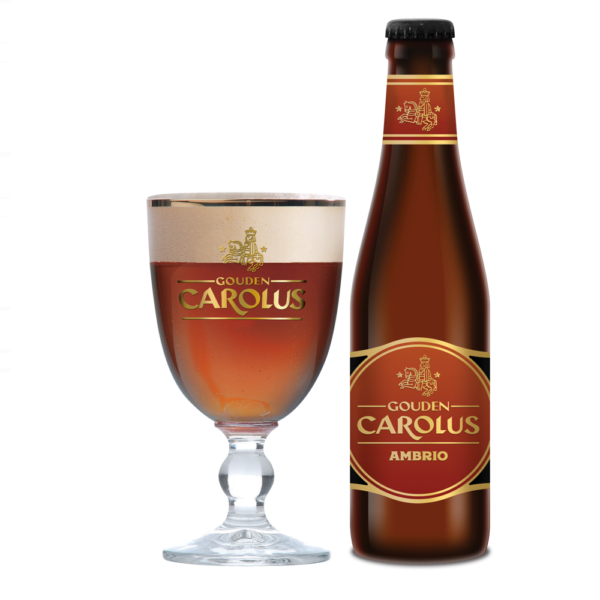 Gouden Carolus Ambio met ingeschonken bierglas