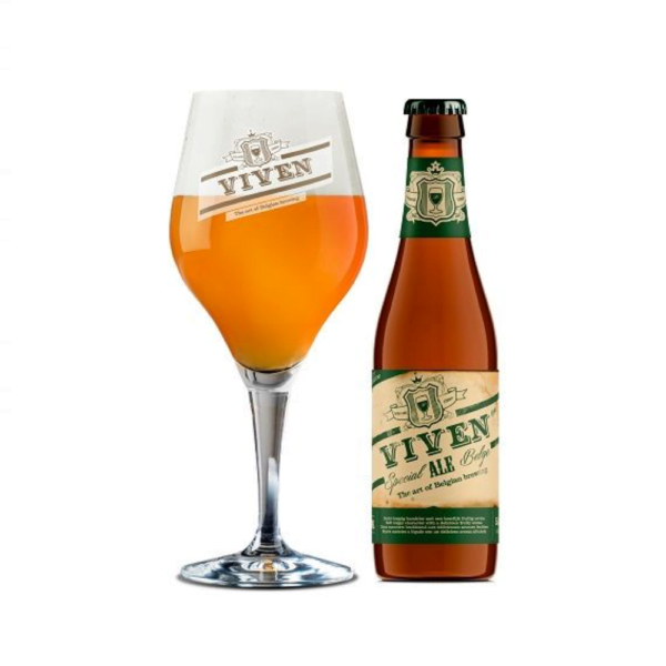 Speciaalbier Viven Special Ale met ingeschonken Viven bierglas