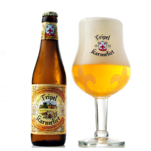 Speciaalbier Tripel Karmeliet met ingeschonken Tripel Karmeliet bierglas