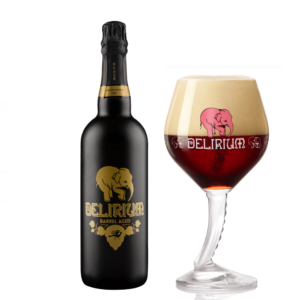 Speciaalbier Delirium Black Barrel Aged met ingeschonken Delirium bierglas