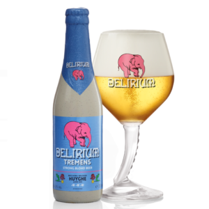 Speciaalbier Delirium Tremens met ingeschonken Delirium bierglas