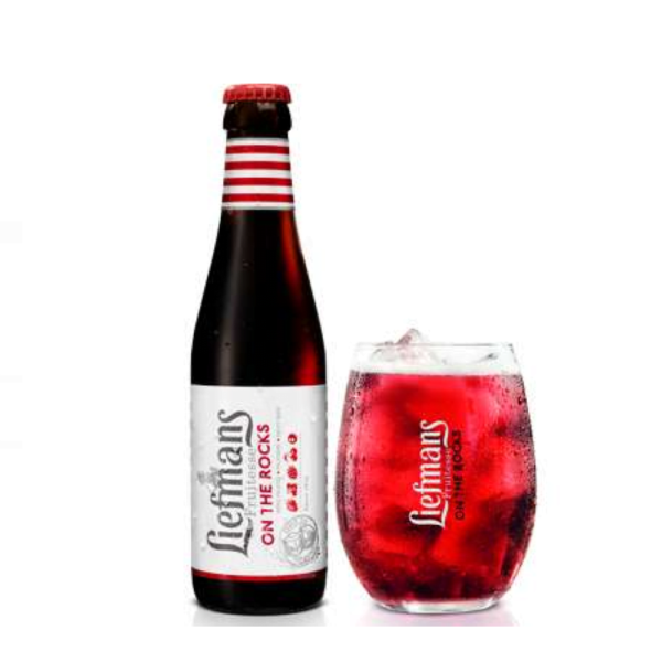 Bierfles Liefmans fruitesse met ingeschonken bierglas