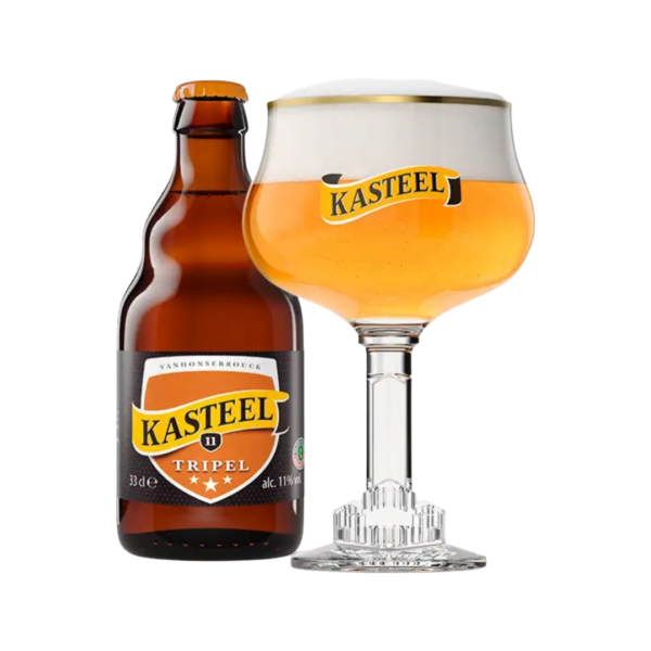 Bierfles Kasteel tripel met ingeschonken glas